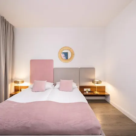 Blue And With Bright Pink Bedroom In By Renters