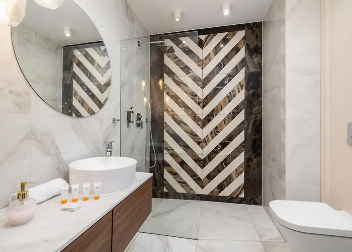 Blue And With Bright Pink Bedroom In By Renters