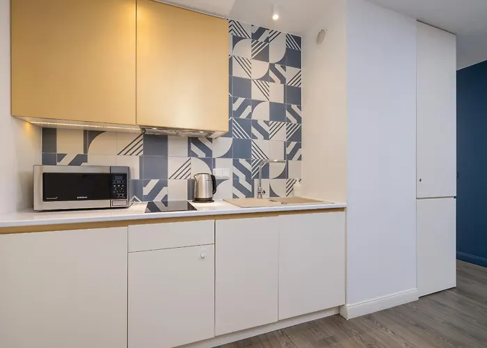 Blue And With Bright Pink Bedroom In By Renters *